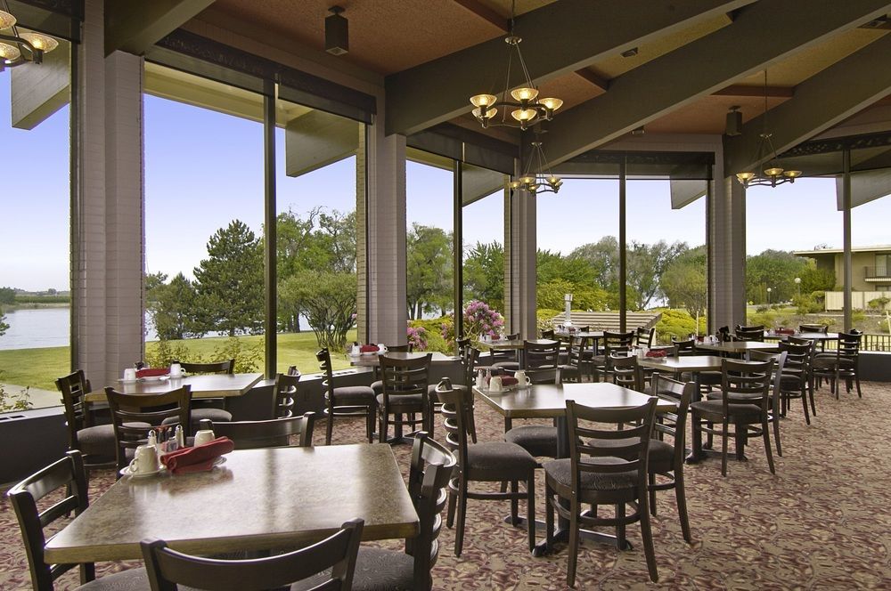 Holiday Inn Richland On The River, An Ihg Hotel Exterior photo